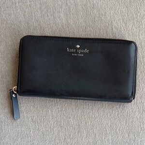 KATE SPADE Black Zip-Around Wallet